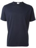 basic T-shirt