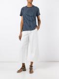 wide-legged cropped trousers