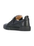 Giuseppe Zanotti Design RM7079003 NERO ??? Leather/Fur/Exotic Skins->Leather