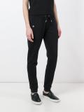  classic joggers 