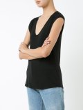 scoop neck T-shirt