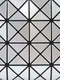geometric design shoulder bag