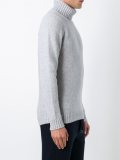 turtle neck sweater