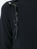 round neck jumper