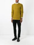 round neck jumper