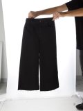 wide leg cropped jeans