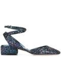 Vicky 30 pumps