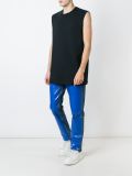 logo饰拼色牛仔裤