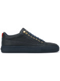 Tia Low Cervo Stampato板鞋
