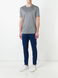 plain T-shirt 