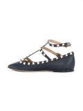 'Rockstud'平底鞋