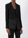 one button blazer 