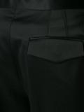 straight trousers