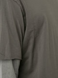 layered T-shirt 