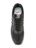 lace-up trainers