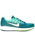 'Air Zoom Structure 20 Running'运动鞋