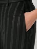 wide leg trousers