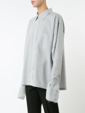 oversized sleeve shirt 