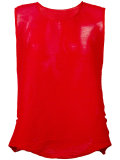 sleeveless top 