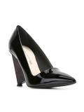 pointed toe pumps
