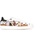 printed sneakers 