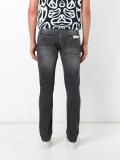 slim fit jeans