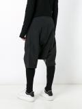 drop-crotch printed shorts leggings