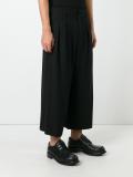 loose fit cropped trousers