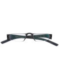 square glasses