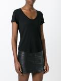 v-neck T-shirt 