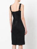 sleeveless dress