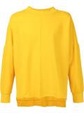 loose-fit sweatshirt