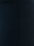 slim-fit pants 