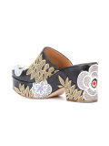 'Nanouk' sandals