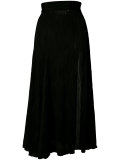 pleated skirt
