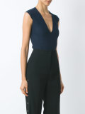 cut out details body