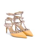 'Rockstud'高跟鞋