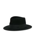 'Andre' hat 
