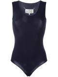 scoop neck body