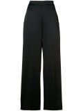 wide-legged trousers
