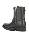 'Destroyer' boots