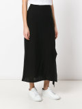 front slit skirt
