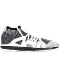 Crazy Train Bounce sneakers