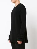 knit long sleeved T-shirt