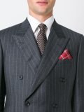椭圆形印花领带