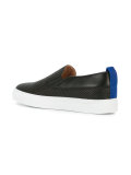 contrast trainers 