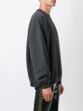 宽松修身套头衫