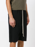 Pods drop-crotch shorts
