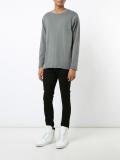 slim-fit jeans 