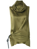 sleeveless blouse